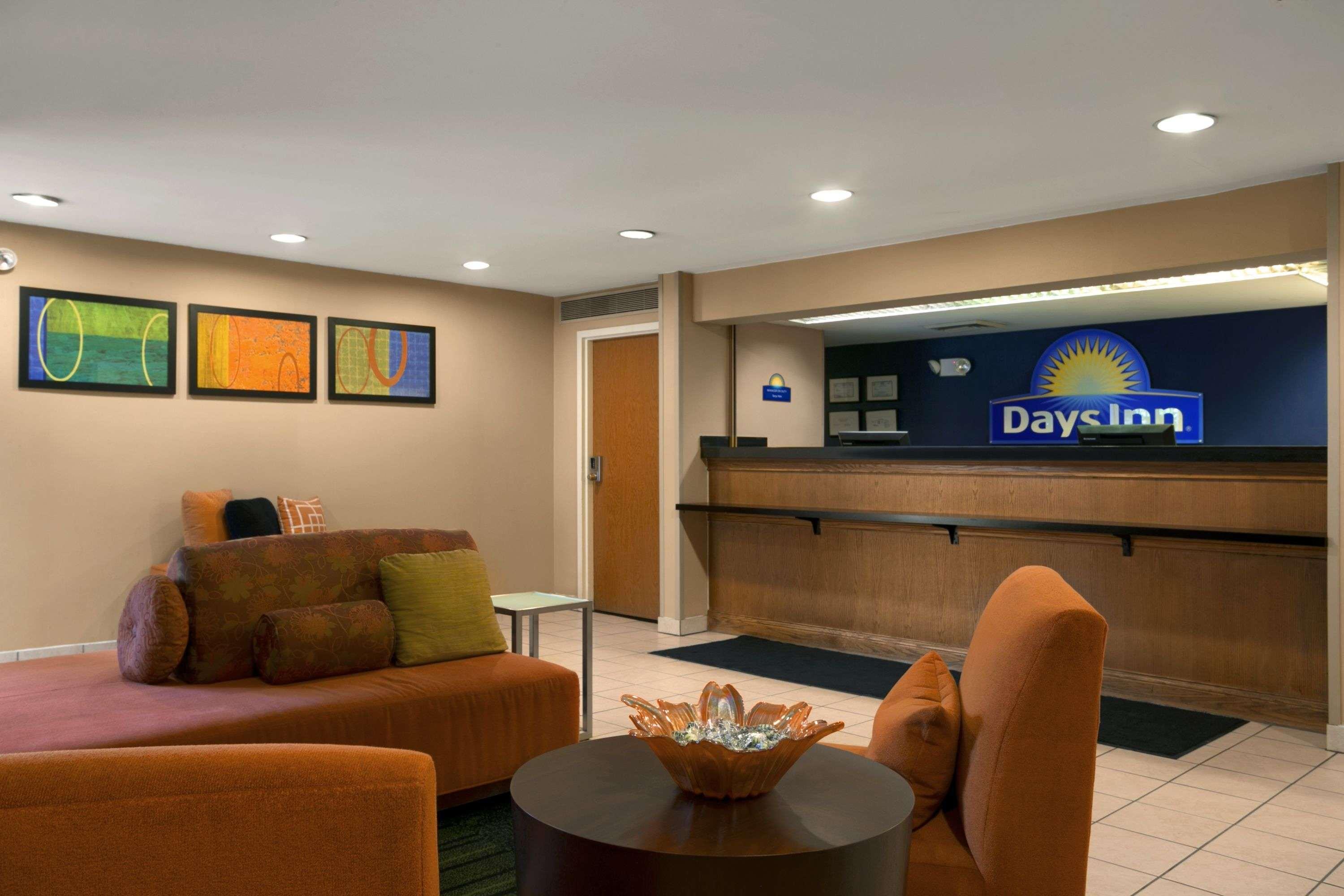 Days Inn By Wyndham Chattanooga/Hamilton Place Exteriér fotografie