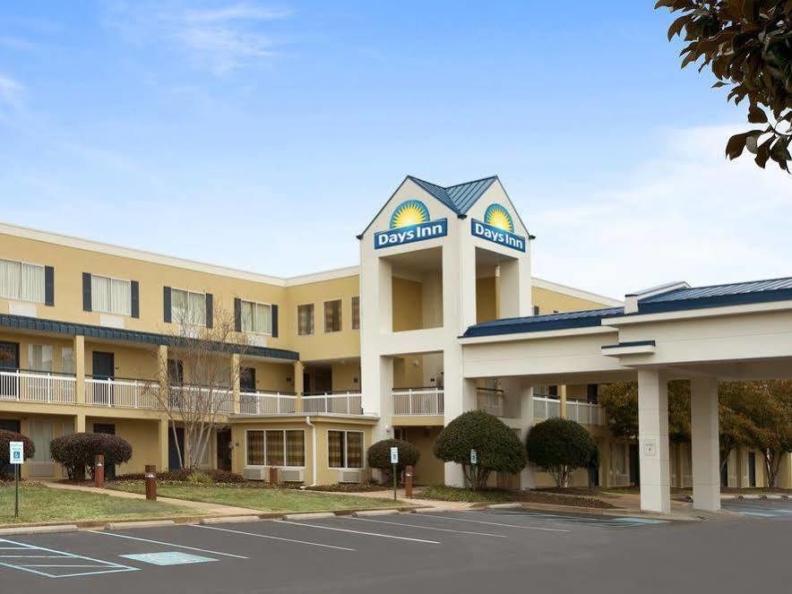 Days Inn By Wyndham Chattanooga/Hamilton Place Exteriér fotografie